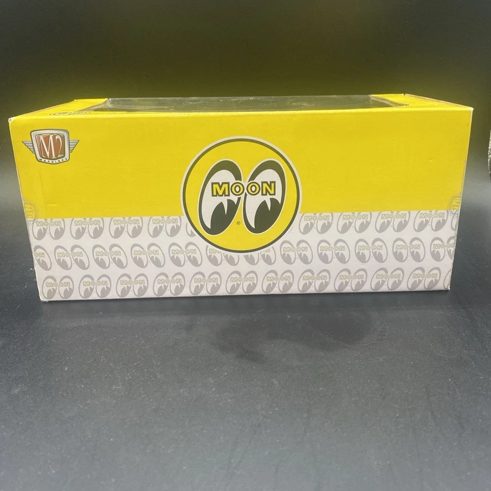 M2 1/7000 YELLOW MOON EYE 1958 CHEVROLET APACHE PICKUP R86 21-10 1/24